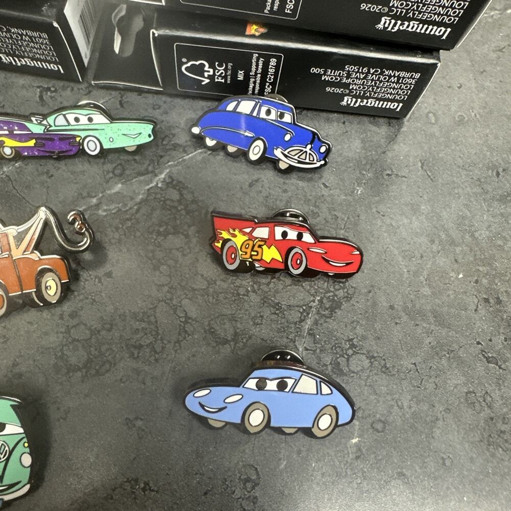 Set of 6 w/ Chaser - Disney Loungefly Pixar Cars Ramone Flo Chaser Pin Mater - Picture 3 of 5